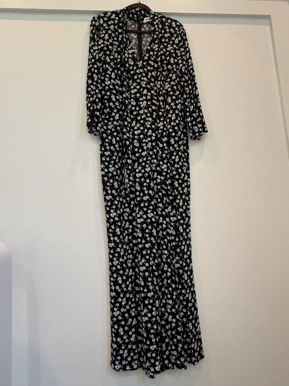 RIXO Ashley Floral Jumpsuit with Tie Collar - Picture 6 of 8
